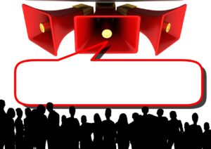 Jak darmowo reklamować lokalne przedsiębiorstwo? Gablota informacyjna zewnętrzna